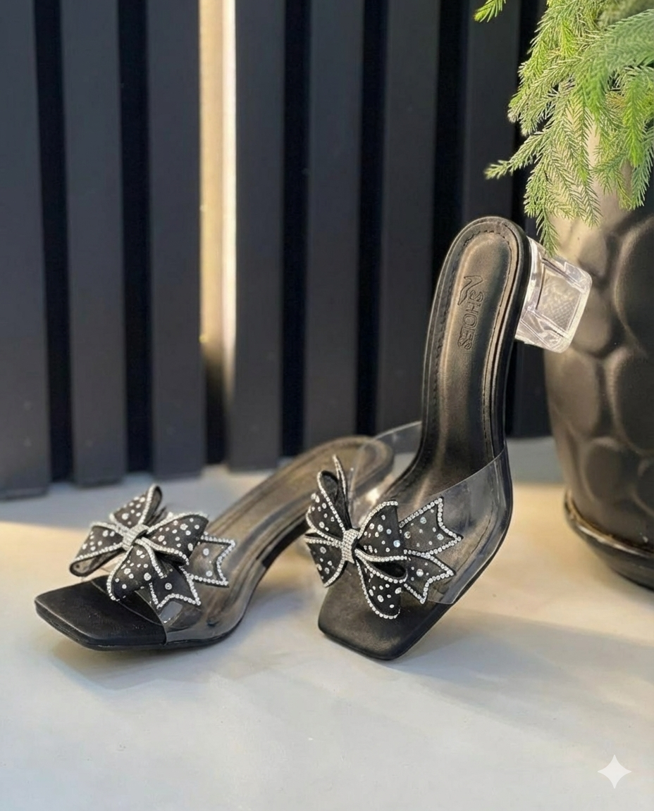 صندل پاپیون نگین‌دار شفاف