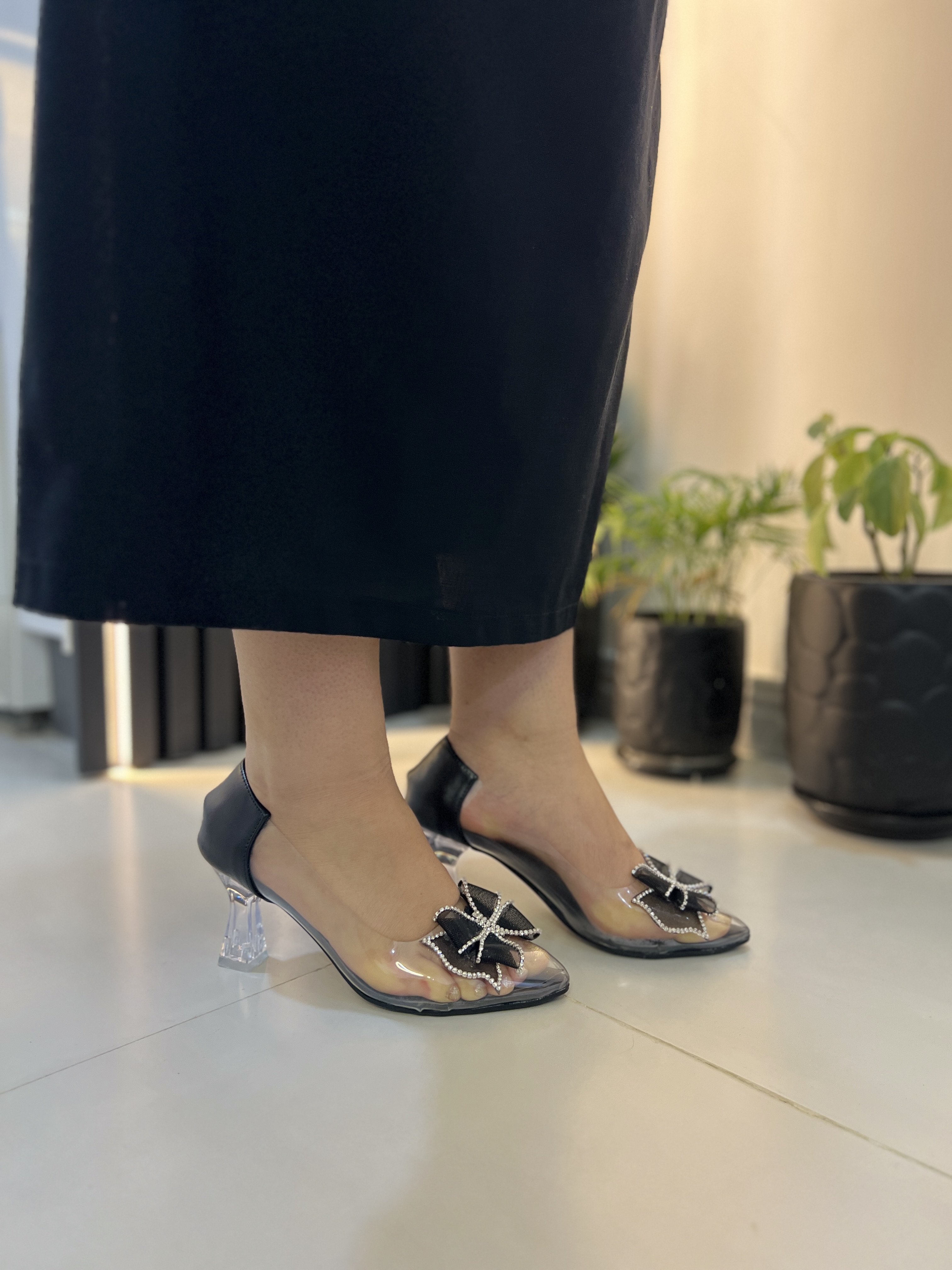 صندل مجلسی طلقی طرح سیندرلا | پاشنه کریستالی