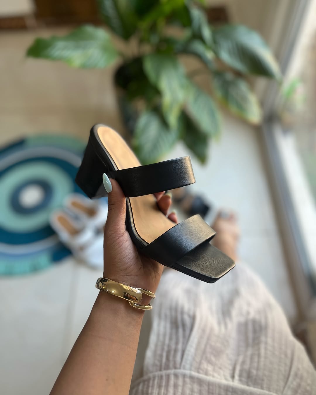 صندل زنانه دو بند پاشنه ۵ سانت (چرم صنعتی درجه یک)